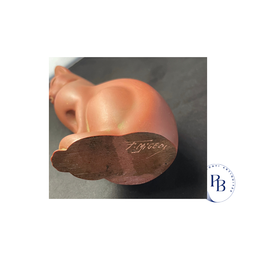 chat Francis mignon, sculpture en pierre dure, chat en pierre, décoration maison, objet de décoration, objet de vitrine, chaton, puces des Saint Ouen, paris Saint Ouen, puces de Clignancourt chat Francis mignon, sculpture en pierre dure, chat en pierre, décoration maison, objet de décoration, objet de vitrine, chaton, puces des Saint Ouen, paris Saint Ouen, puces de Clignancourt